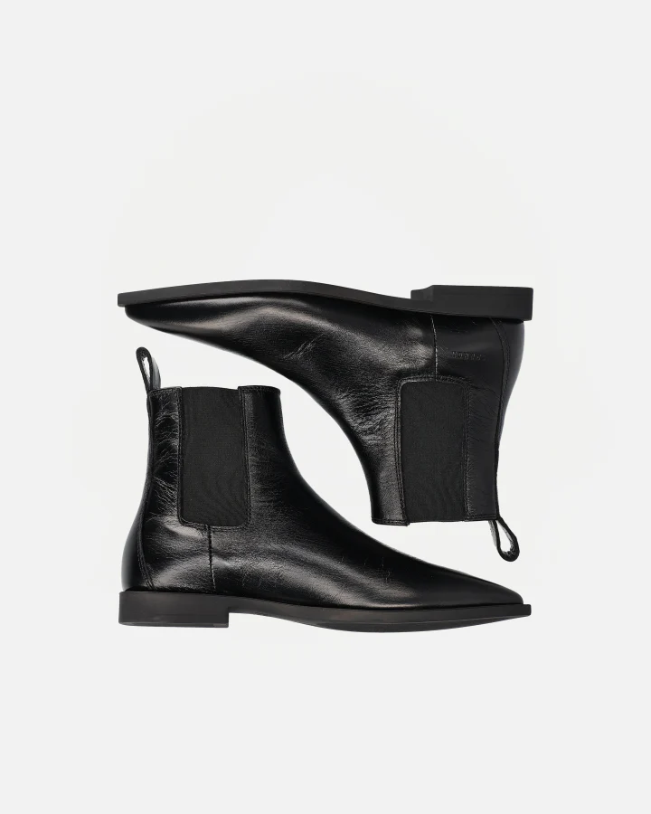CPH410 | Shiny Leather Black - Image 4