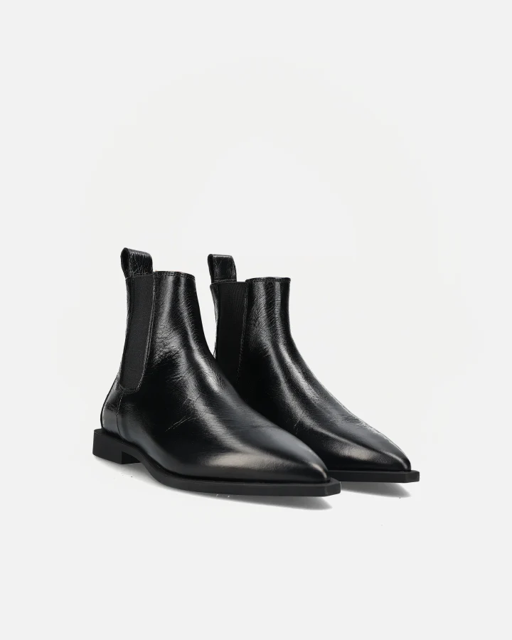 CPH410 | Shiny Leather Black - Image 5