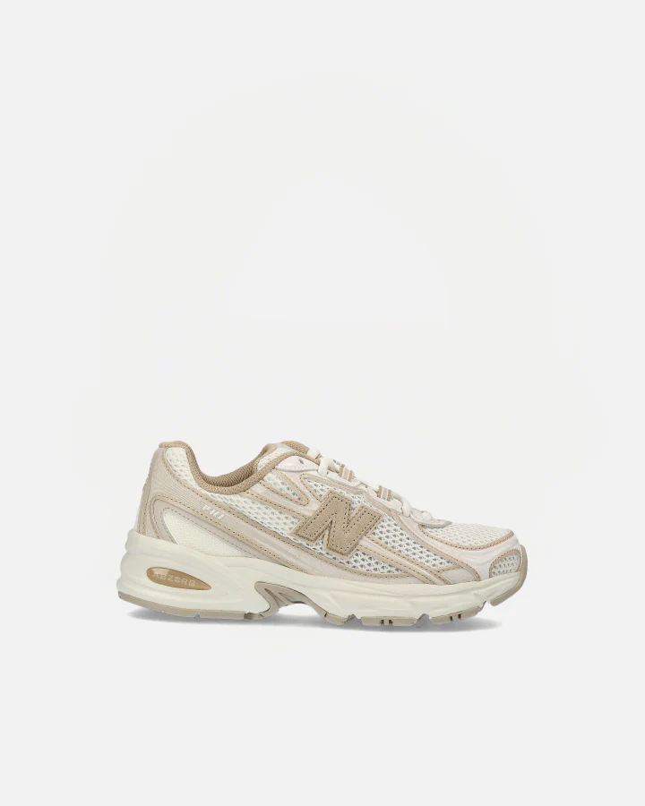 U740IN2 | Angora / Timberwolf