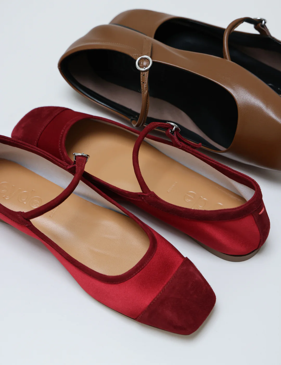 UMA CAP |  Satin/Suede Leather Scarlet - Image 7